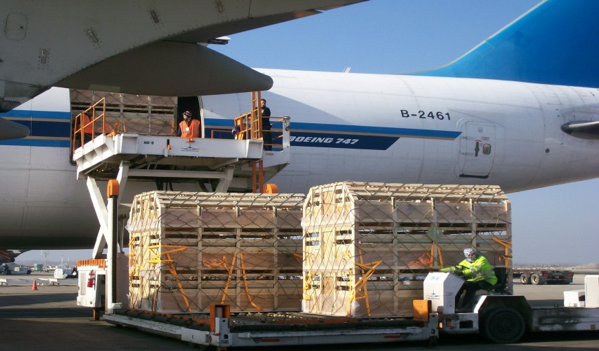 道外到加拿大空运公司